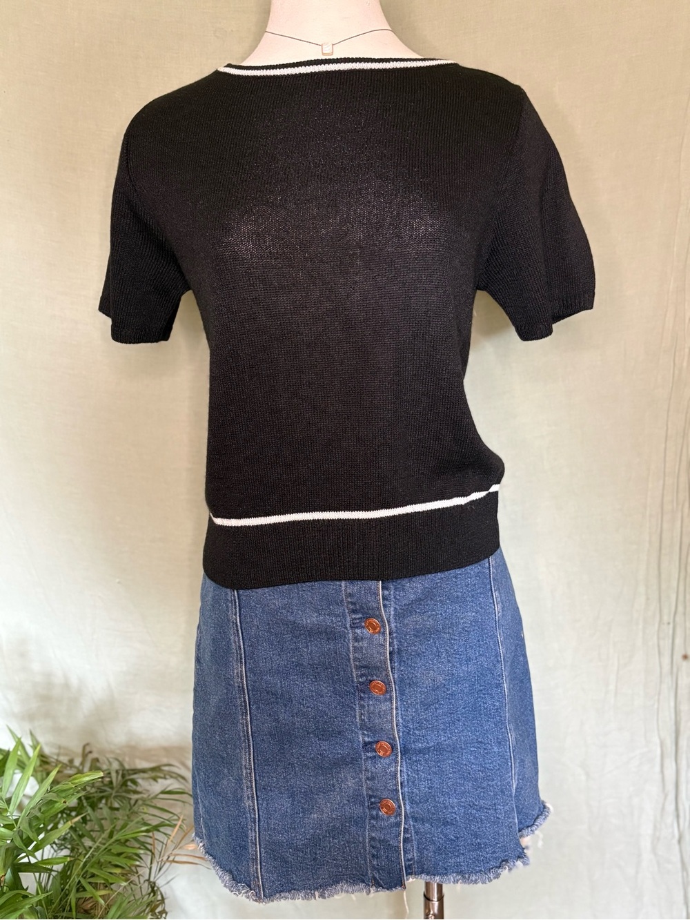 Black Short-Sleeve Knit Top with White Trim